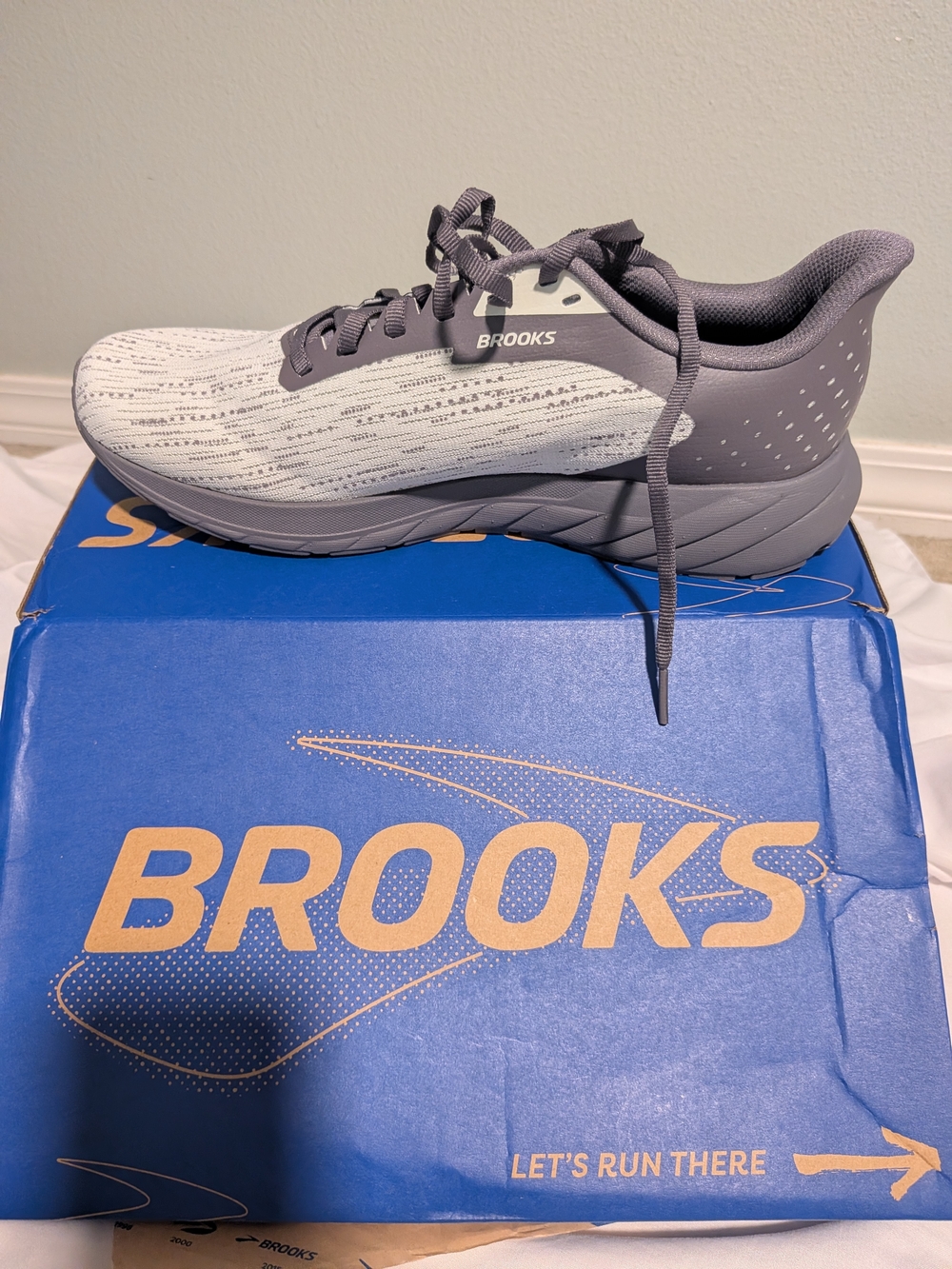 Brooks Gray and White Men's Athletic Running Shoes